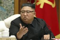 Ким Чен Ын казнил двух чиновников и "закрыл" столицу в попытке борьбы с COVID-19