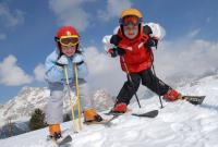 С какого возраста можно ставить ребенка на горные лыжи
