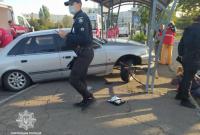 В Донецкой области легковушка въехала в остановку общественного транспорта, есть раненые
