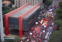 Более 200 городов Бразилии протестовали против Болсонару
