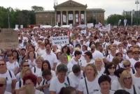 В Венгрии более тысячи медсестер вышли на протесты: требуют повышения зарплаты