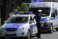 В Польше семь человек напали на украинца и забросали его бутылками