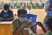 В Индии за один день ввели более 10 млн доз вакцины против COVID-19