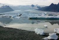Аномальная волна жары спровоцировала массовое таяние ледникового щита Гренландии