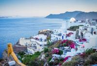 Греция вводит комендантский час на популярных туристических островах