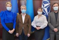 Борьба с фейками: Центр информбезопасности будет сотрудничать с платформой Украина-НАТО