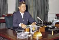США рассекретили документы об убийстве Кеннеди