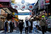 Япония расширяет список ограничений на въезд для иностранцев из-за опасений распространения штамма Omicron