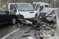 Масштабна ДТП у Хмельницькій області: через зіткнення трьох автомобілів загинуло двоє людей