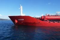 Выпал якорь: в Турции танкер заблокировал пролив Босфор