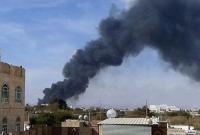 В Йемене хуситы нанесли ракетный удар по базе международной коалиции