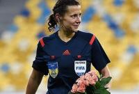 Украинка Монзуль - в ТОП-4 лучших футбольных женщин-арбитров 2021 года