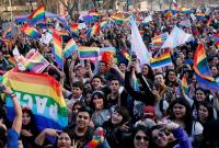 В Чили одобрили однополые браки