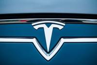 Tesla потрапила в аварію під час зйомок реклами про автопілот