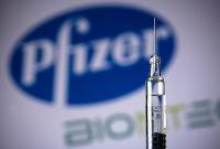 В ТРЦ Запорожья открылся центр массовой вакцинации - прививки делают препаратом Pfizer