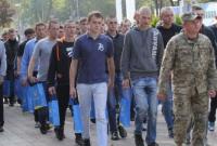 Обязательную военную службу в Украине отменят в соответствии с новым законом