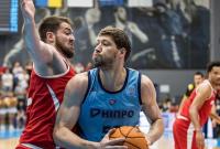 Бывший баскетболист клубов НБА продлил контракт с "Днепром"