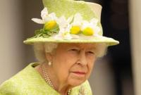 Королева Елизавета II посвятила в рыцари разработчиков вакцины AstraZeneca
