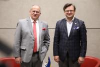 Кулеба обсудил с главой МИД Польши противодействие "Северному потоку-2"
