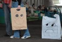 Україна відмовилася від пластикових пакетів