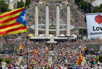 Каталонские сепаратисты покинули тюрьму после помилования Мадридом
