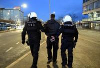 Полиция задержала 60 человек в Хельсинки на акции против коронавирусных мероприятий