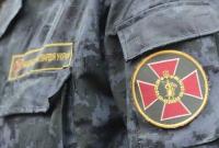В Киеве подросток стрелял из пневматической винтовки по военной части Нацгвардии