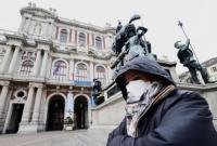 Италия планирует снять карантинные ограничения с туристов, прибывающих из Европы