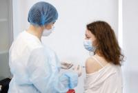 В ЕС считают, что вакцина AstraZeneca не является причиной смерти женщины в Австрии