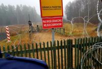 К границе Польши подходит все больше мигрантов из Беларуси: лагерь уже пуст