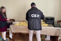 В трех городах Украины разоблачили крупные сети COVID-аферистов