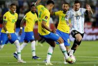 Аргентина обеспечила себе путевку на ЧМ-2022, поделив очки с Бразилией