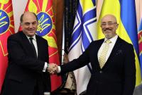 Главы Минобороны Украины и Британии обсудили углубление двустороннего сотрудничества по Донбассу