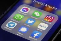 В Facebook и Instagram начались глобальные сбои