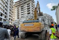 Обвал многоэтажного дома в Нигерии: около 100 человек пропали без вести
