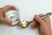 Врач назвал «запретные» лекарства для лечения коронавируса дома