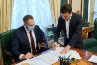 Зеленський не має наміру звільняти Єрмака з посади глави Офісу президента