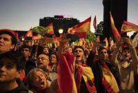 Около 25 тысяч испанских студентов несмотря на карантин собрались на нелегальной вечеринке