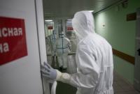 В России пять дней подряд регистрируют более 800 смертей из-за коронавируса в сутки