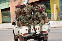 Владу у Гвінеї захопили повстанці: уряд країни розпущено, президент затриманий