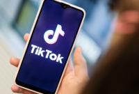 TikTok ограничил доступ подросткам после смертельного челленджа в Италии