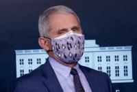 В США могут начать носить сразу две маски для защиты от COVID-19, - СМИ