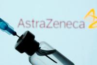 Еще одна страна не рекомендует вакцину AstraZeneca людям преклонного возраста