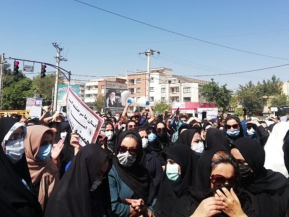 В Иране из-за перебоев с поставкой воды вспыхнули протесты