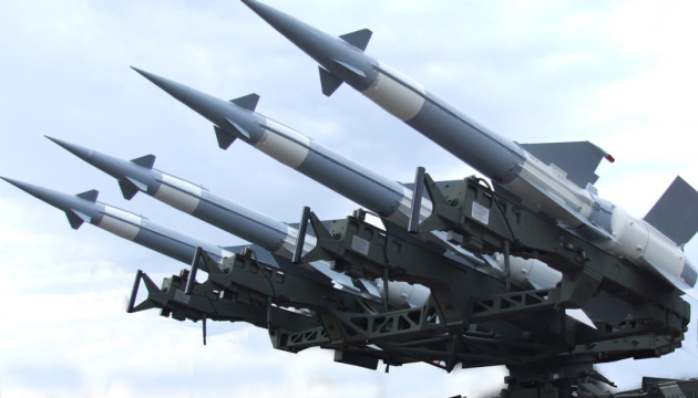 Над Днепропетровщиной украинская ПВО сбила две вражеские ракеты