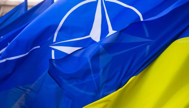 Министры иностранных дел НАТО сегодня обсудят ситуацию в Украине с Кулебой