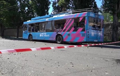 При обстреле Николаева повреждены 18 троллейбусов - мэр