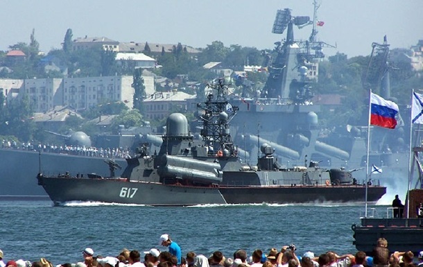 Рашисты держат в Черном море наготове 16 ракет