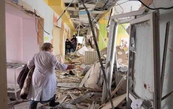 В Украине оккупанты повредили почти 900 объектов учреждений здравоохранения