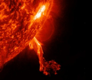 NASA прогнозує відключення радіозв'язку після "сонячного удару" 19 липня
